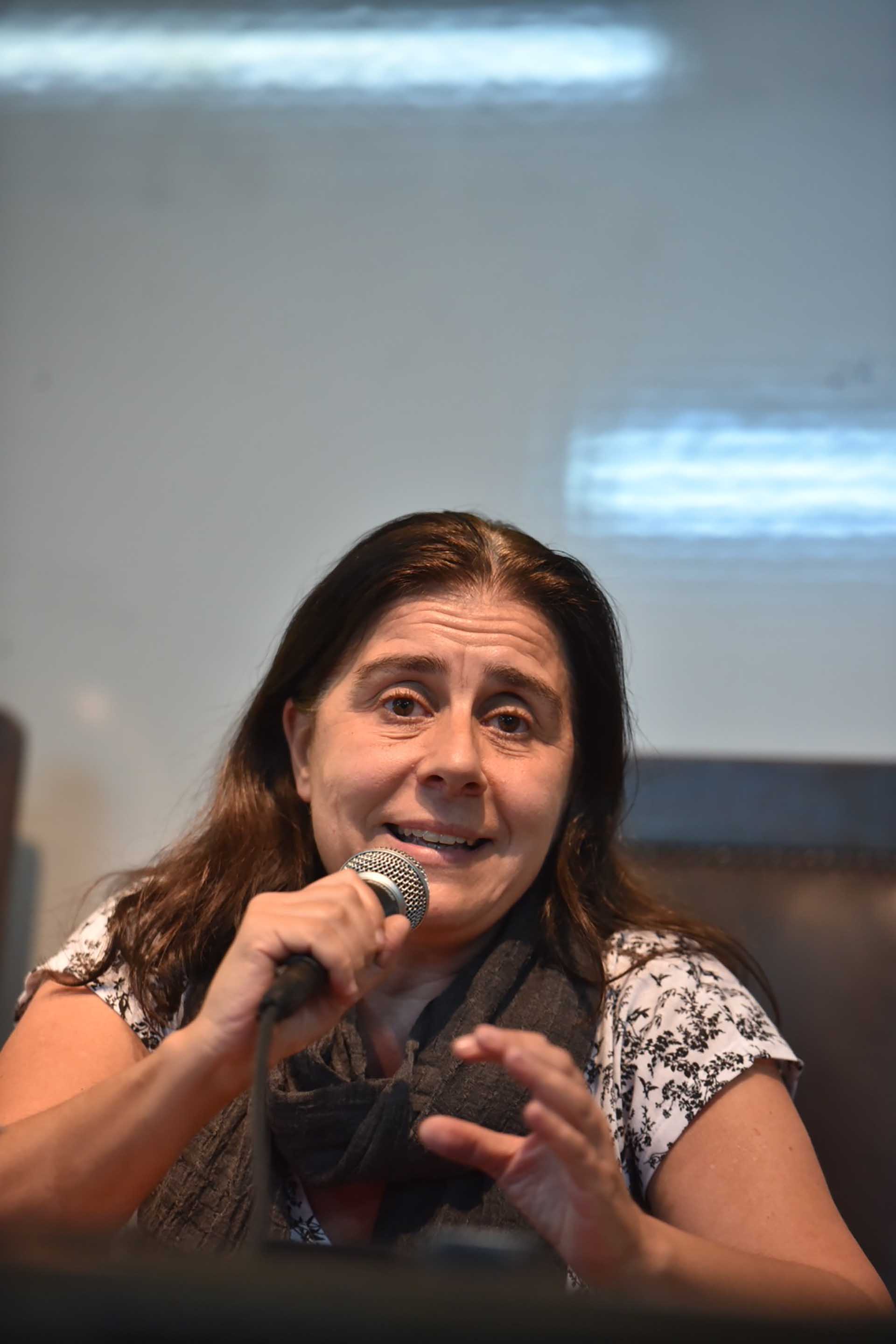 Beatriz Busaniche: “Lo que estamos viendo son procesos de guetificación del pensamiento: cada vez hablamos más con personas que piensan como nosotros, cada vez se nos dificulta más el intercambio amigable de ideas con gente que piensa distinto”