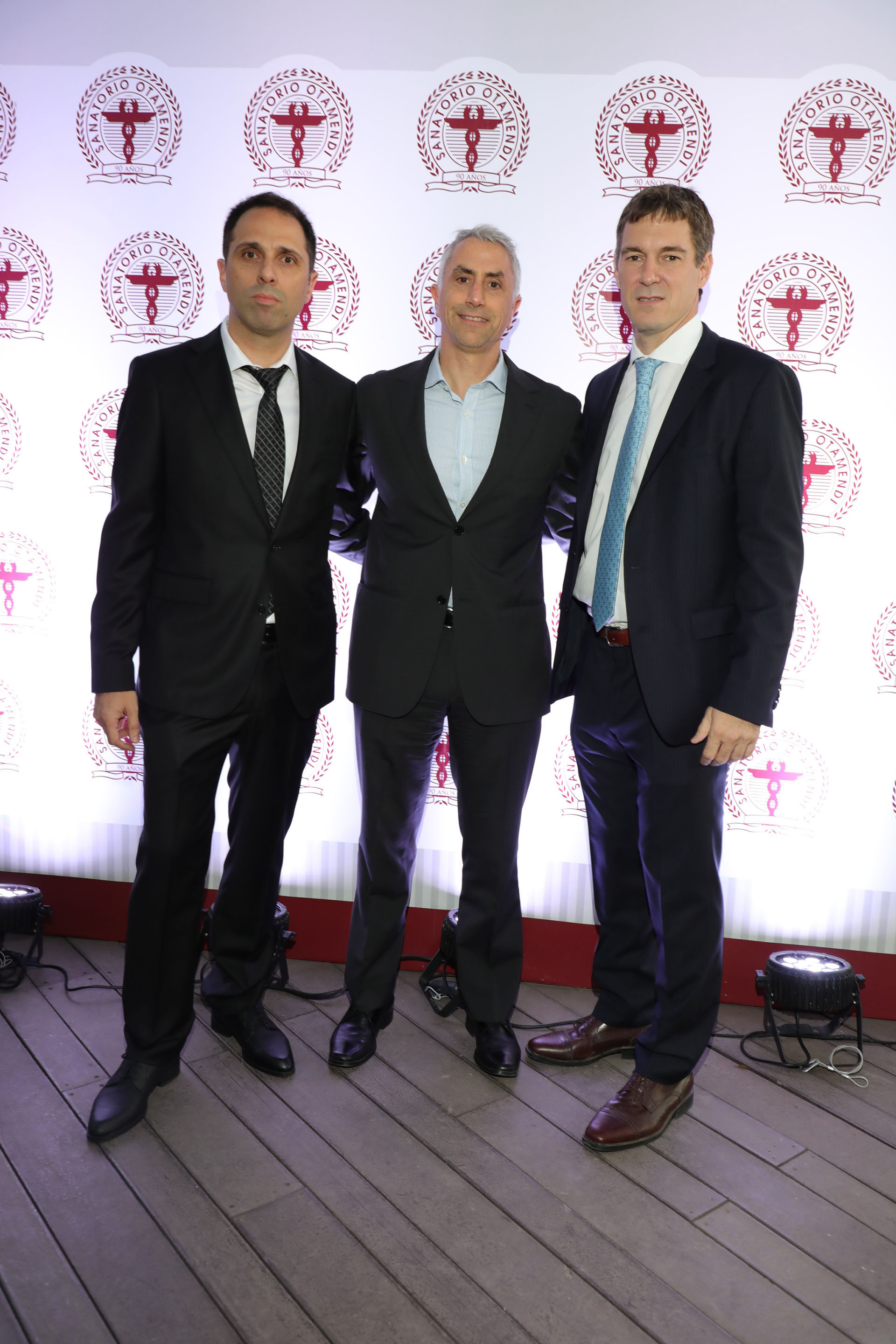 Carlos Mattera junto al CEO de Loma Negra, Sergio Faifman, y el Dr Jorge De All