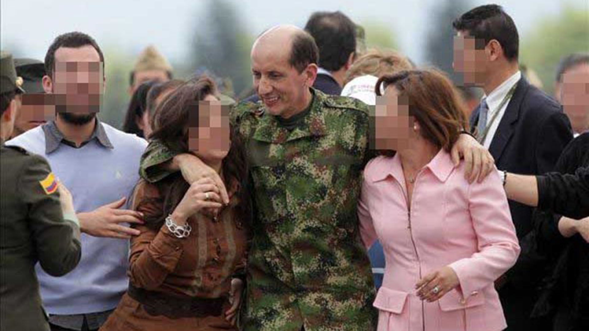 El coronel fue rescatado por el Ejército el 13 de junio de 2010, bajo el mandato del ex presidente Álvaro Uribe Vélez.