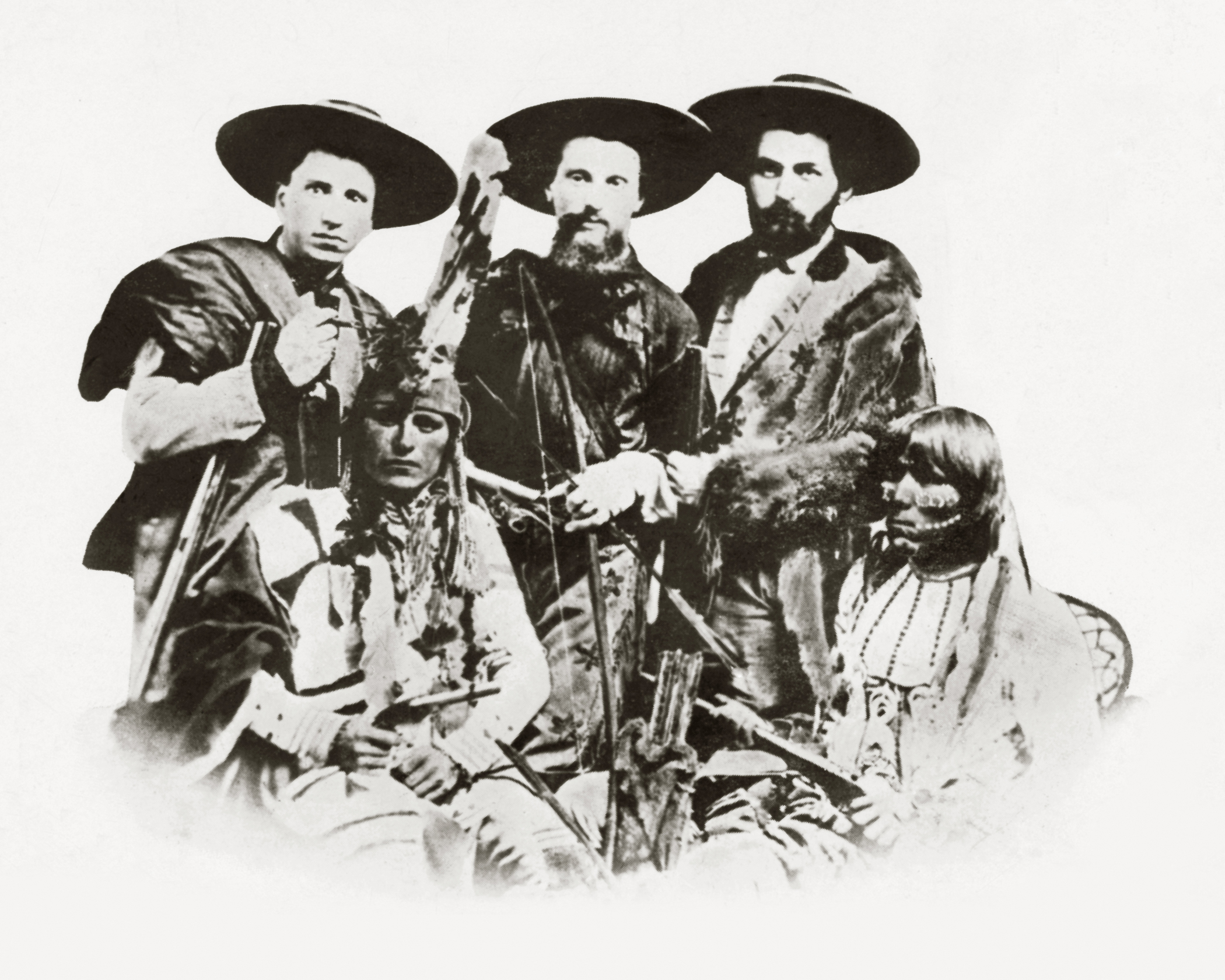 Los cowboys Bernard Seligman, Zadoc Staab y Lehman Spiegelberg con indígenas Kiowa (nmjhs.org)