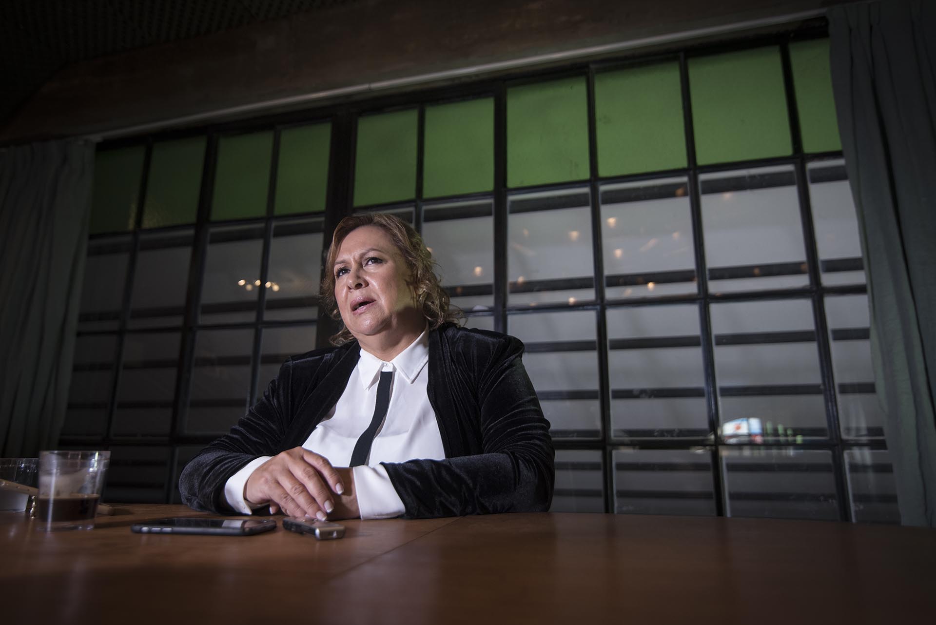 “Siempre se dijo que mi marido ordenó que se le incrustara un cuerno a un caballo para el cumpleaños de Manuela, para convertirlo en un unicornio. Eso es falso”, reveló la viuda de Escobar a Infobae. (Guille Llamos)