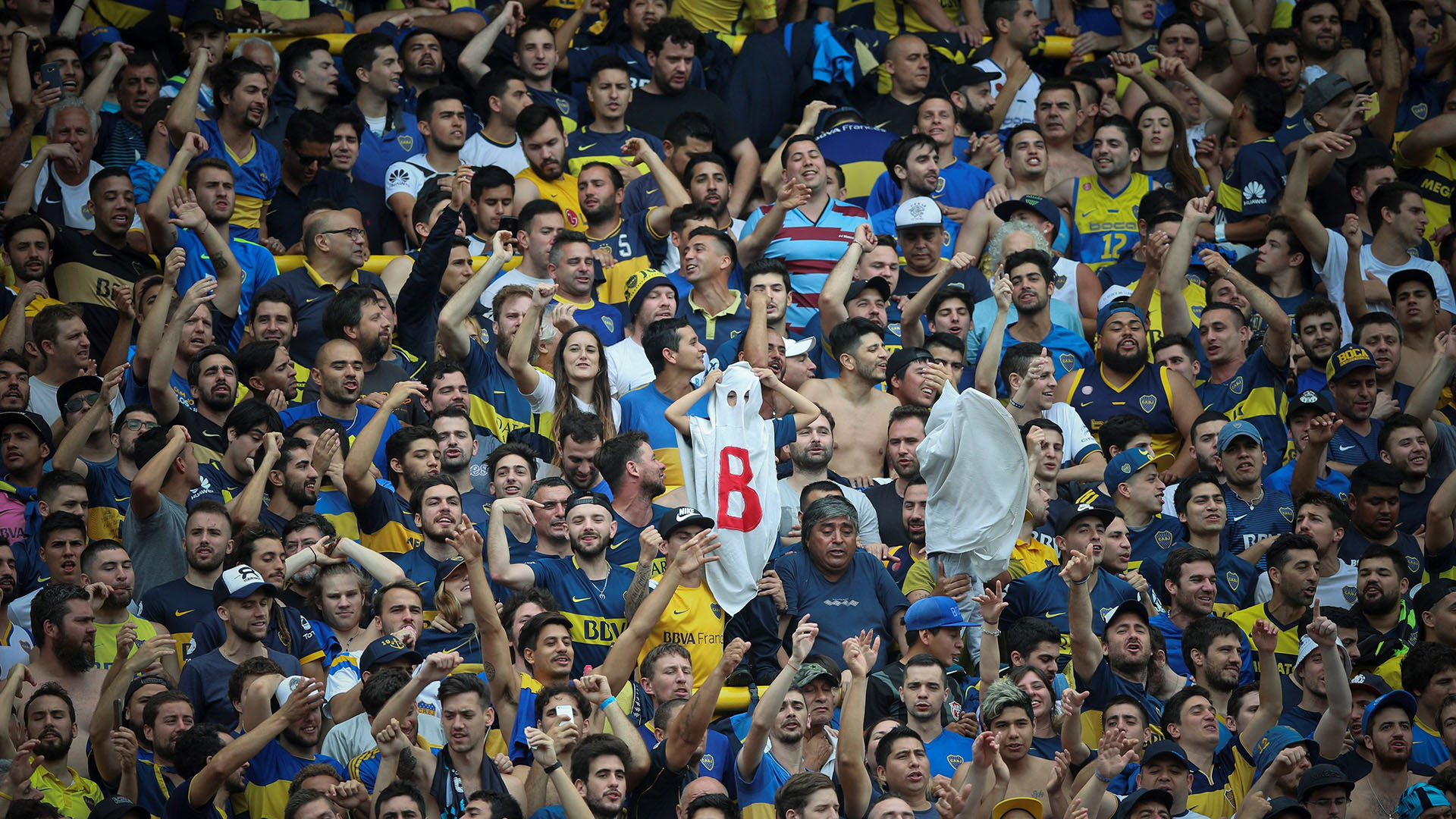 La Bombonera se llenó de fantasmas