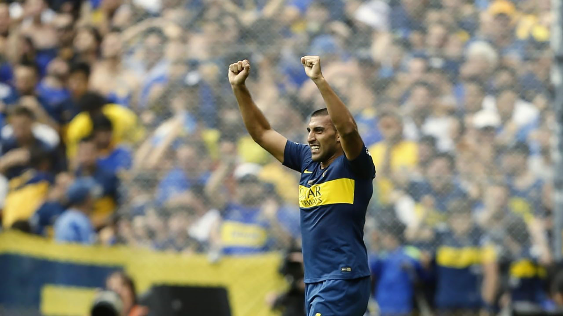 Ábila le había ganado la pulseada a Darío Benedetto