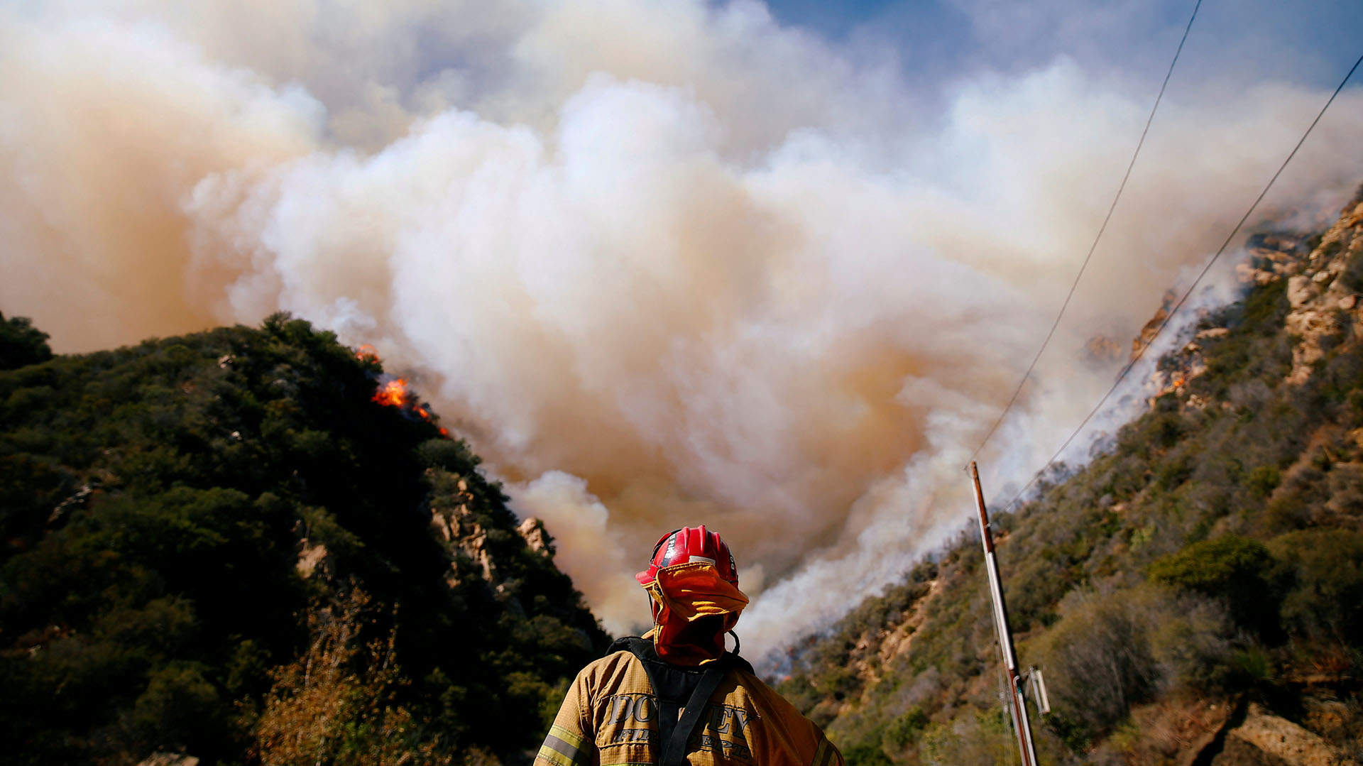 Los incendios forestales Camp y Woolsey devastaron California dejaron 85 muertos y destruyeron unos 14.000 hogares. Científicos han demostrado que el cambio climático ha aumentado el número de incendios en la región