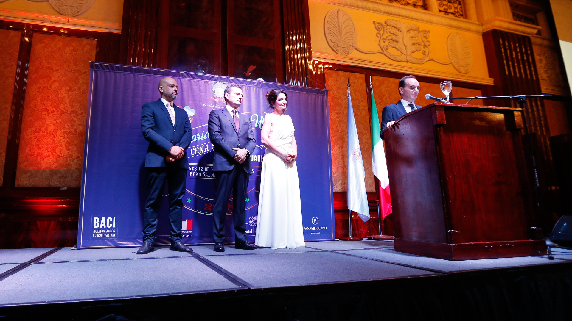 Con el apoyo de la Embajada de Italia, el Consulado General en Buenos Aires organizó esta cena benéfica con el fin de recaudar fondos a favor del “Hogar Don Guanella”