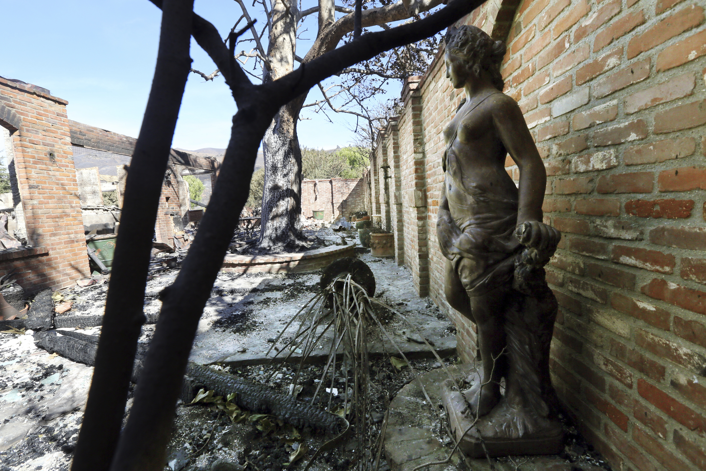 La villa del presentador alemán Thomas Gottschalk quedó en ruinas