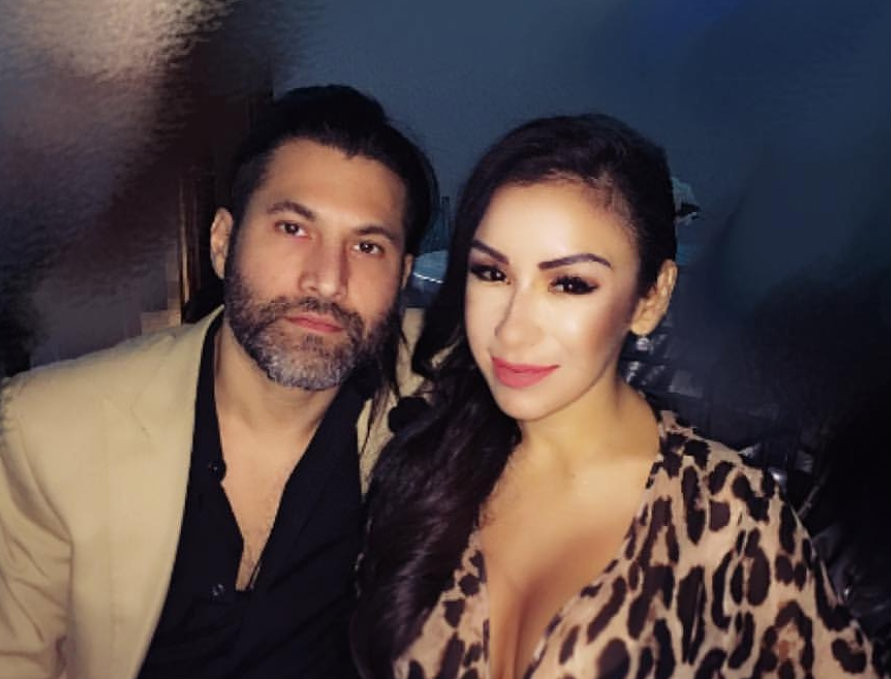 Laura Ávila y su esposo Enrique Cruz, quien piensa demandar a la clínica que operó a su esposa (Foto: Facebook Enrique Cruz)