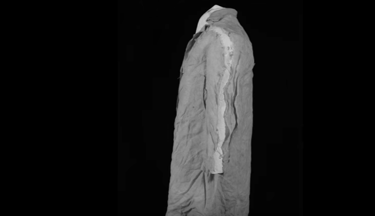 Una de las prendas emblemáticas del día de la emboscada es el saco que llevaba puesto Villa (Foto: YouTube/INAH)