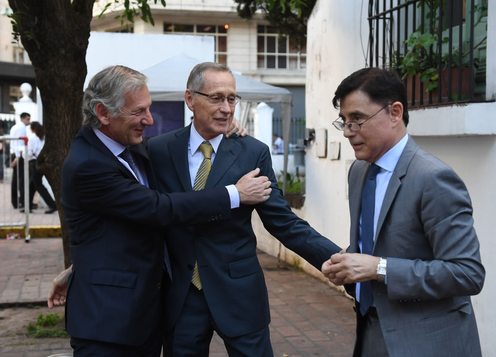 Longobardi, Adalberto Rodríguez Giavarini y Fontevecchia