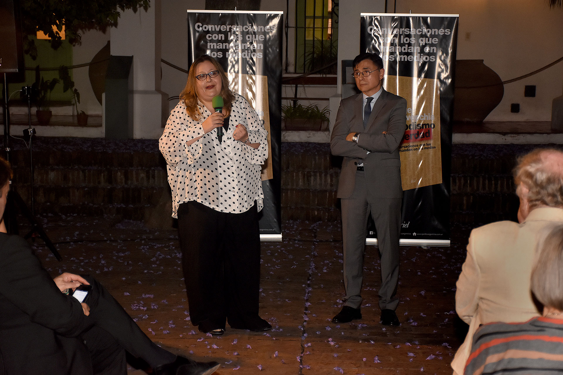 La abogada Graciana Peñafort junto a Fontevecchia