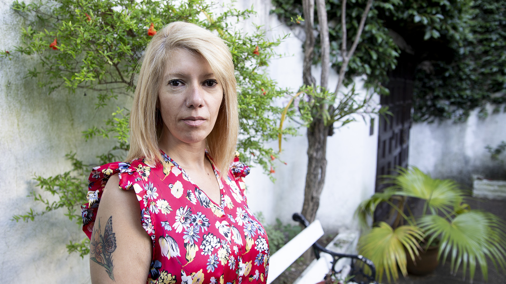 Gabriela Albela también se sumó a la demanda colectiva contra la firma y la certificadora.