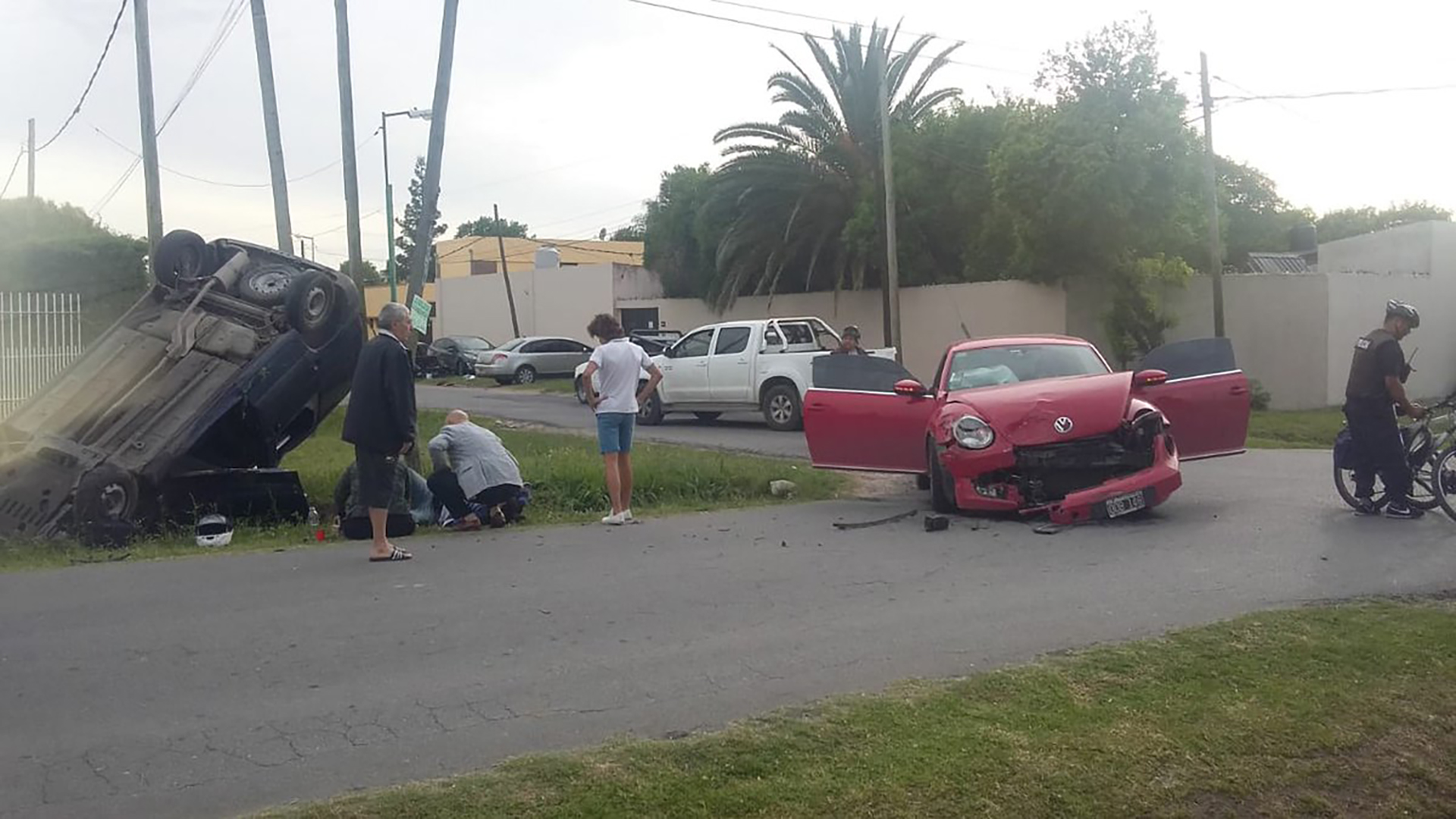 Así quedaron los dos autos tras el choque