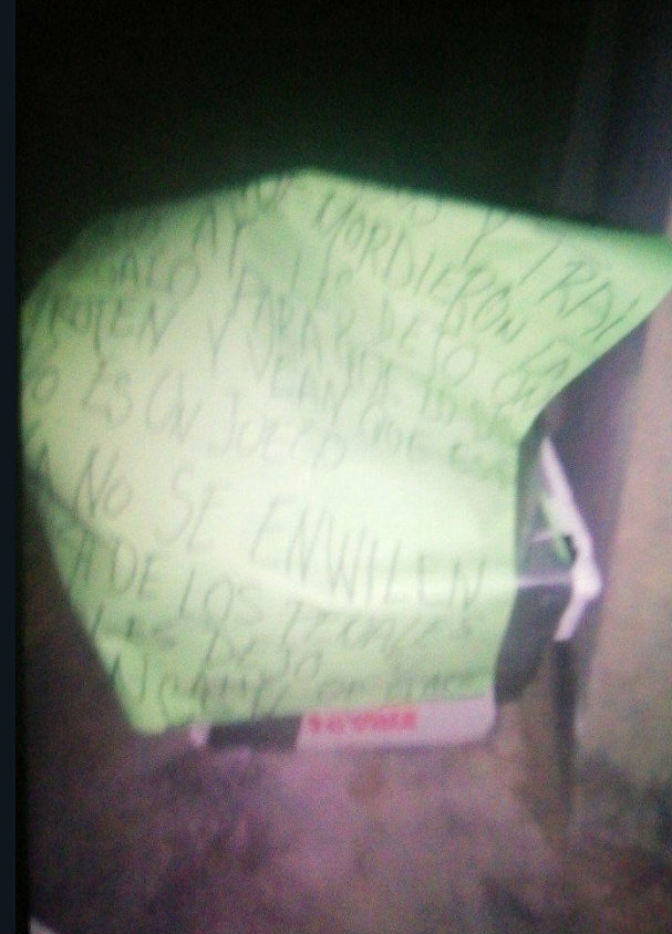 Los mensajes fueron atribuidos al Cártel del Noroeste (@vigilantehuaste)