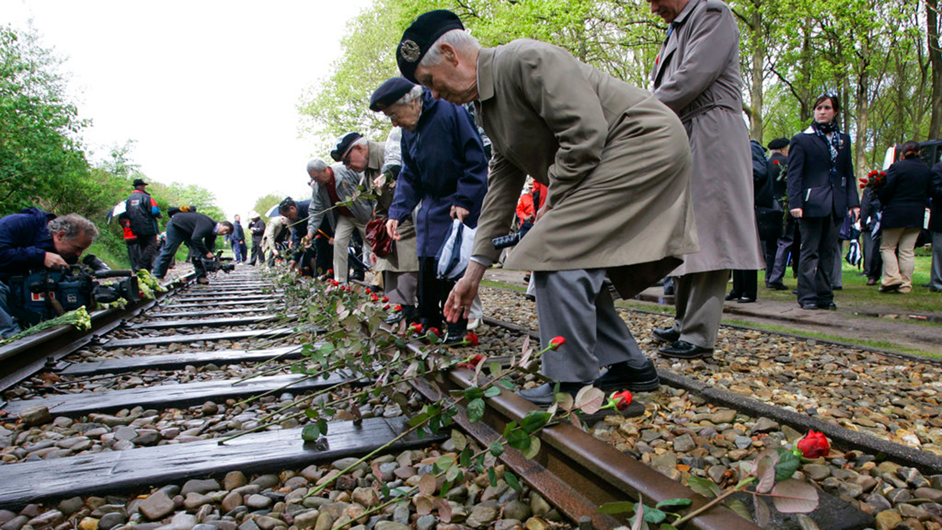 Víctimas del holocausto (AP)