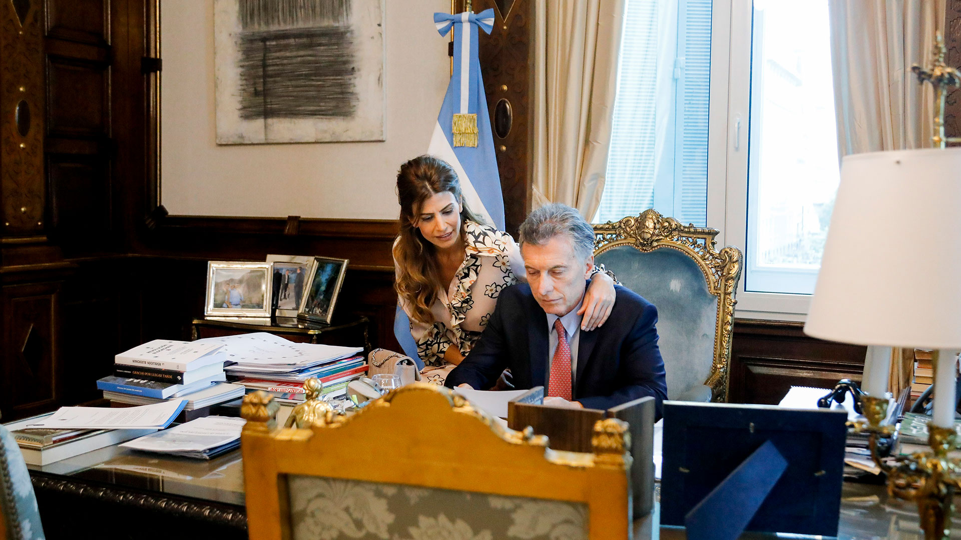 Minutos antes del inicio de la reunión en el despacho presidencial