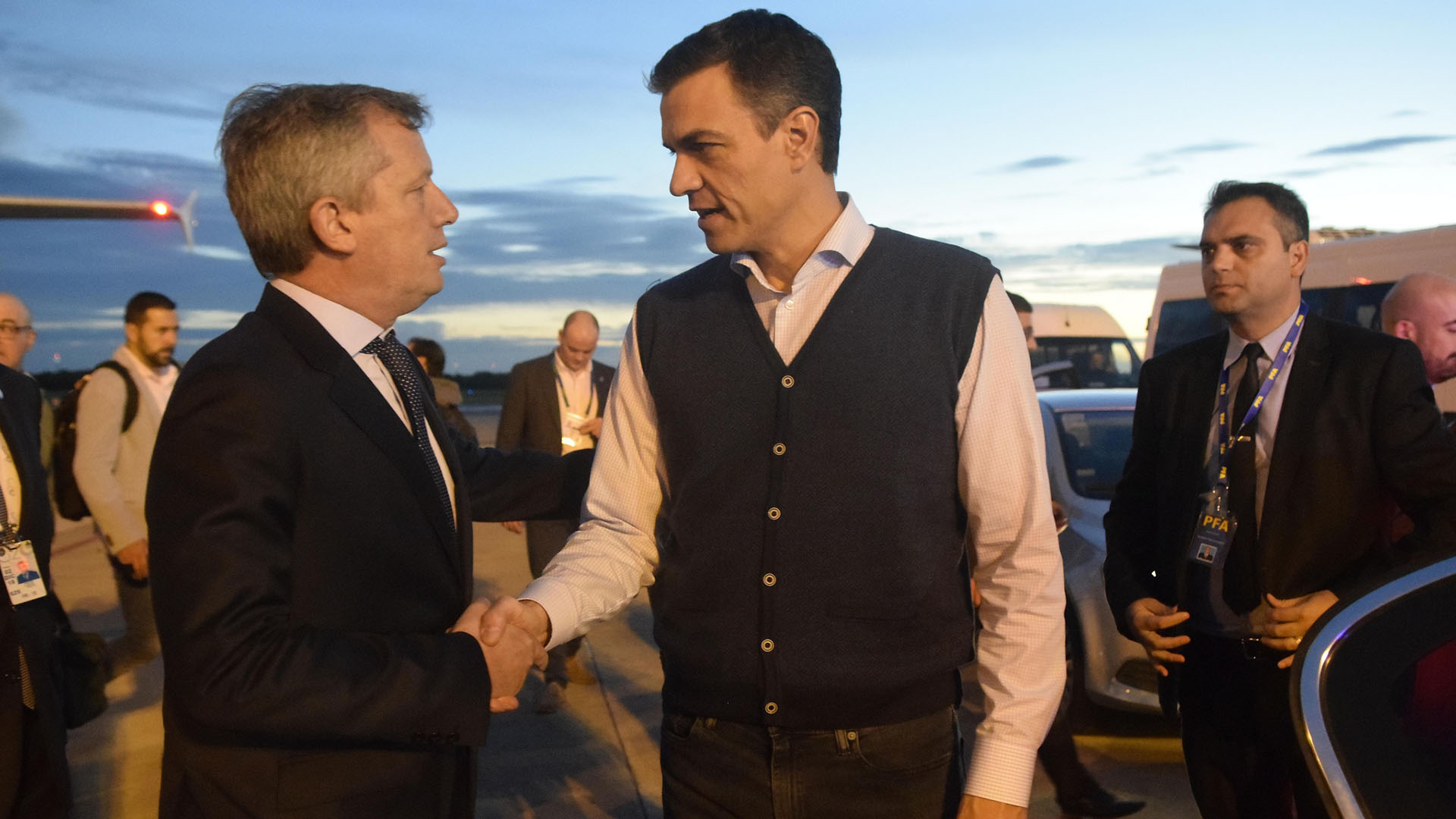 Emilio Monzó, presidente de la Cámara de Diputados, recibió al presidente del gobierno español Pedro Sánchez