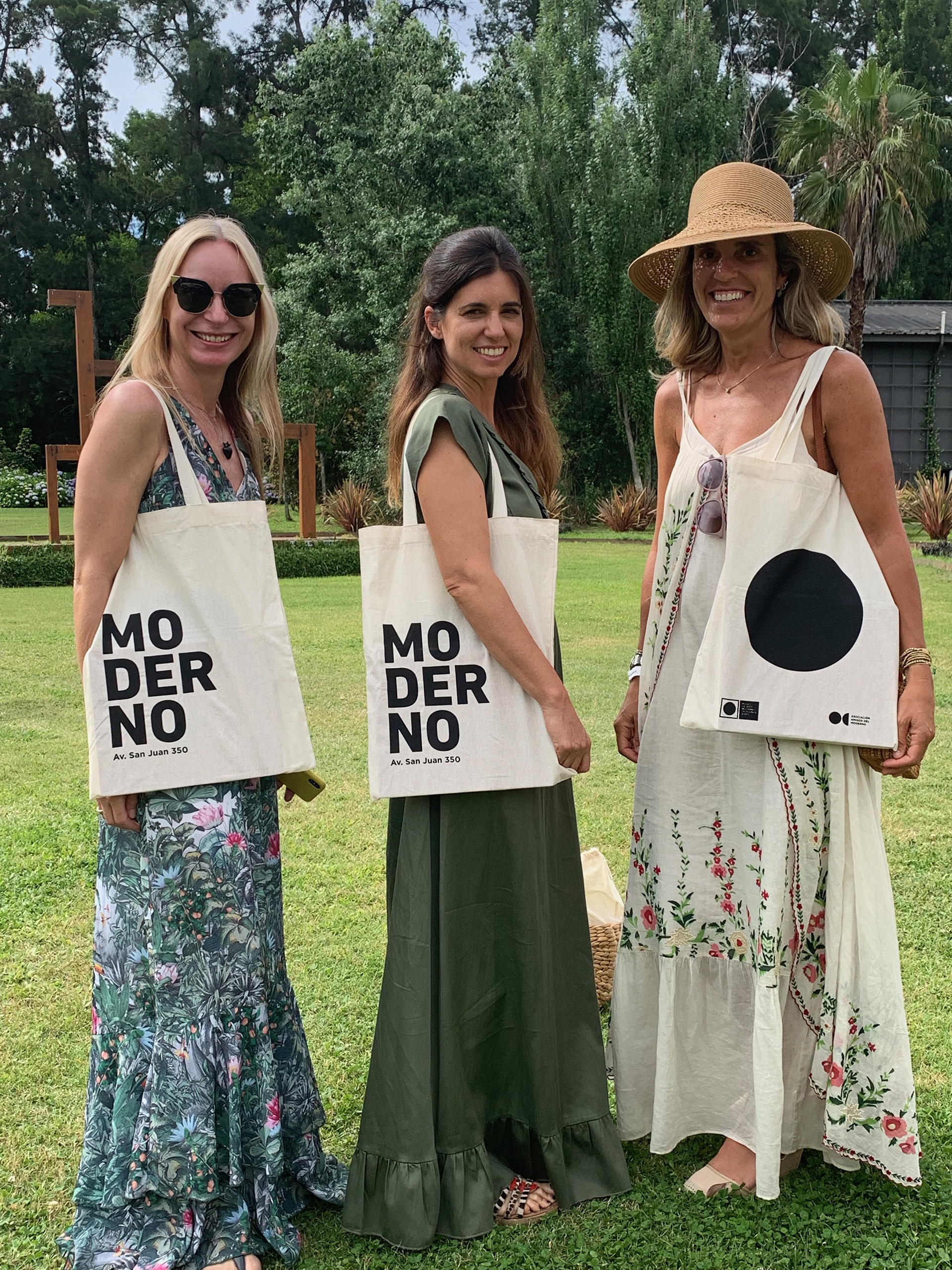 Magdalena Szaszak, Romina Méndez Castelli y Pachi Melhem