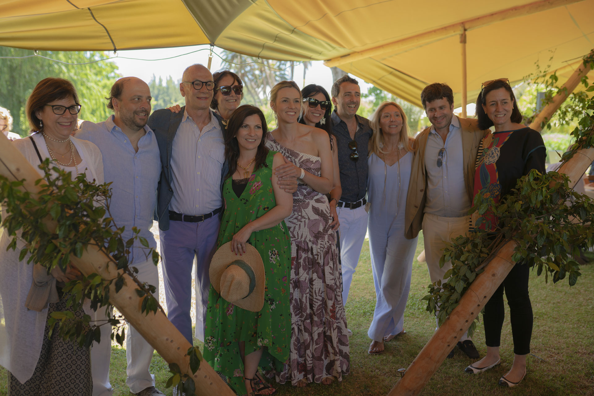 Larisa Andreani junto a los integrantes de la Comisión Directiva: Carolina Desteract, Gabriel Vázquez, Abel Guaglianone, Chantal Erdozain, Eliana Castaño, Asunción Laiseca, David Tonconogy, Daniela Marcuzzi, Andrés Zenarruza y Belén García Pinto