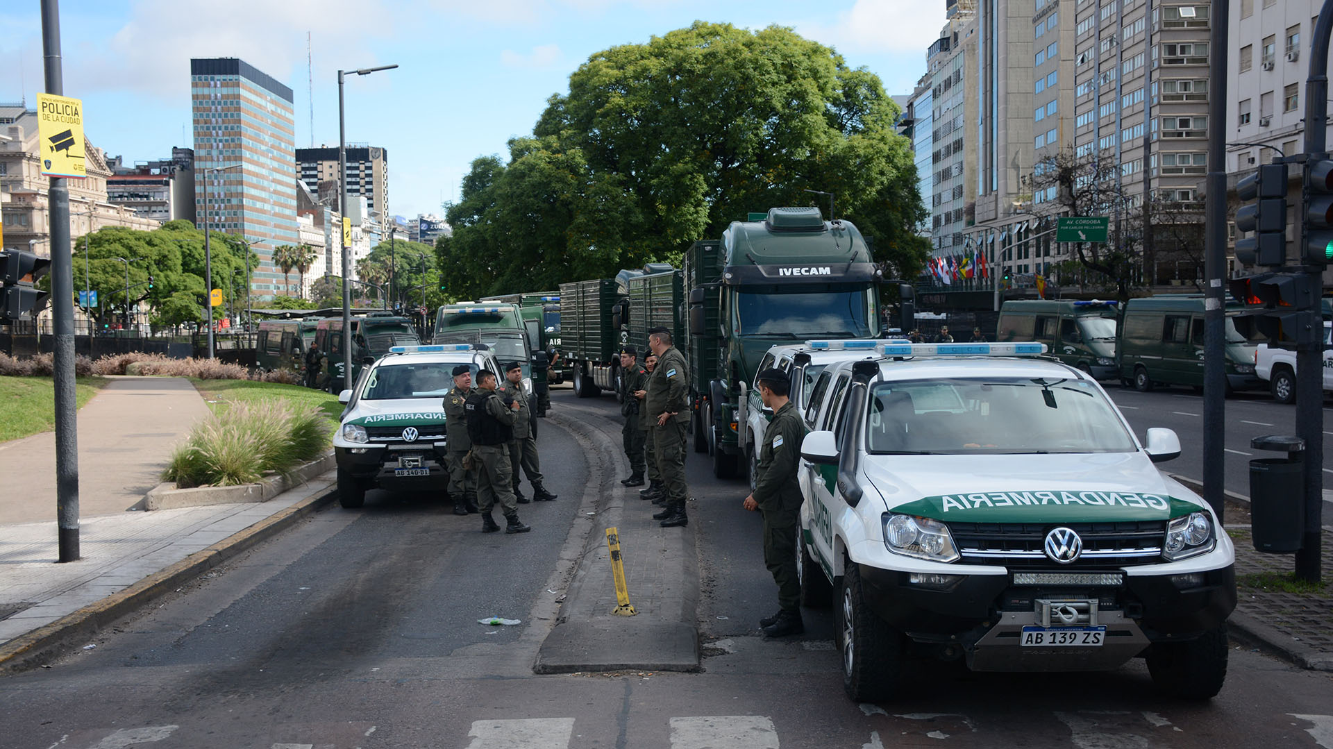 Los organizadores habían pretendido que se las autorizara a marchar hacia Plaza de Mayo, como “lugar emblemático”, pero no fueron autorizados