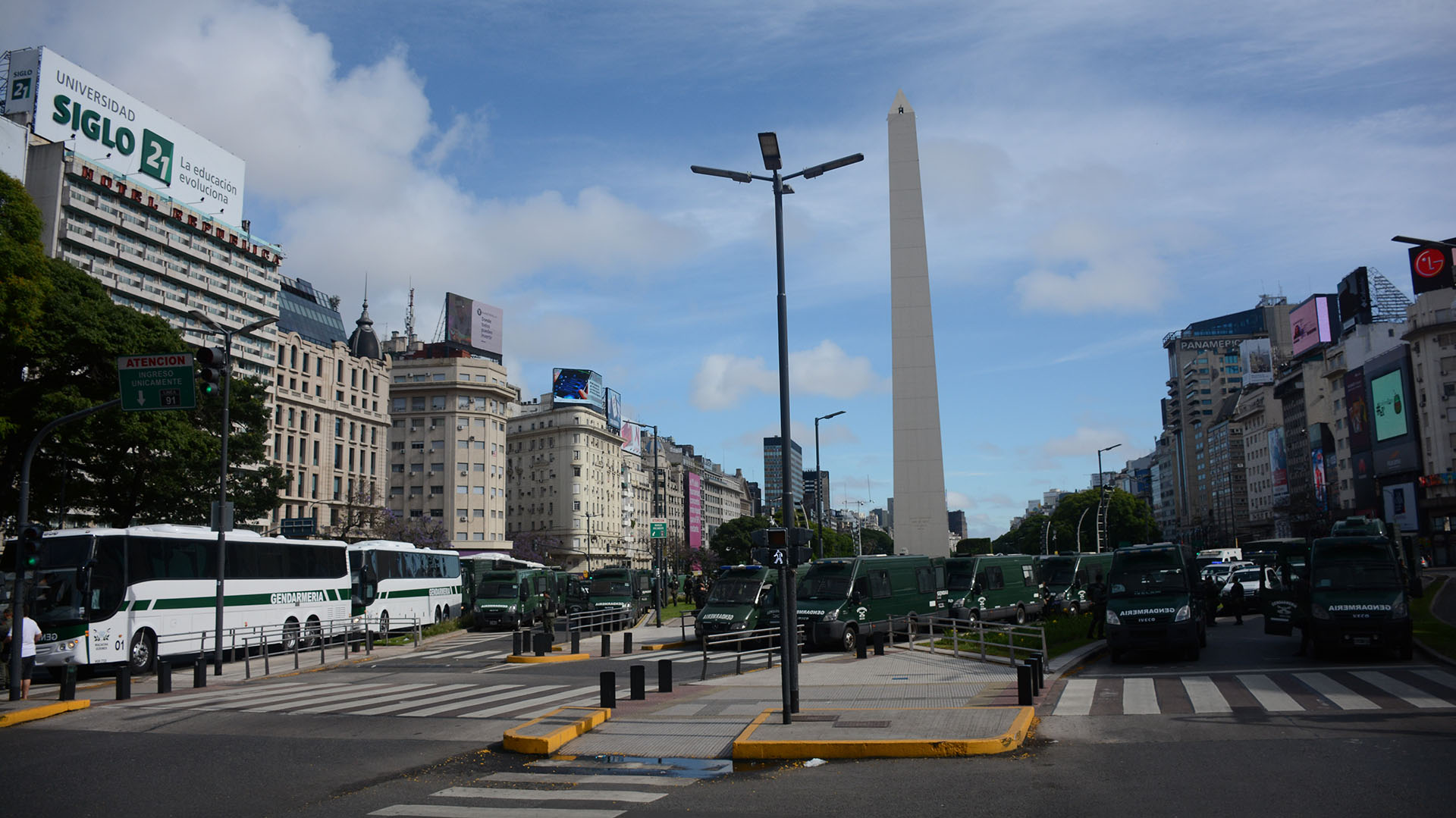 Quienes utilicen el servicio de emergencia 911 para “dar alarmas falsas y generar terror” serán “rastreados y procesados de inmediato” advirtieron las autoridades