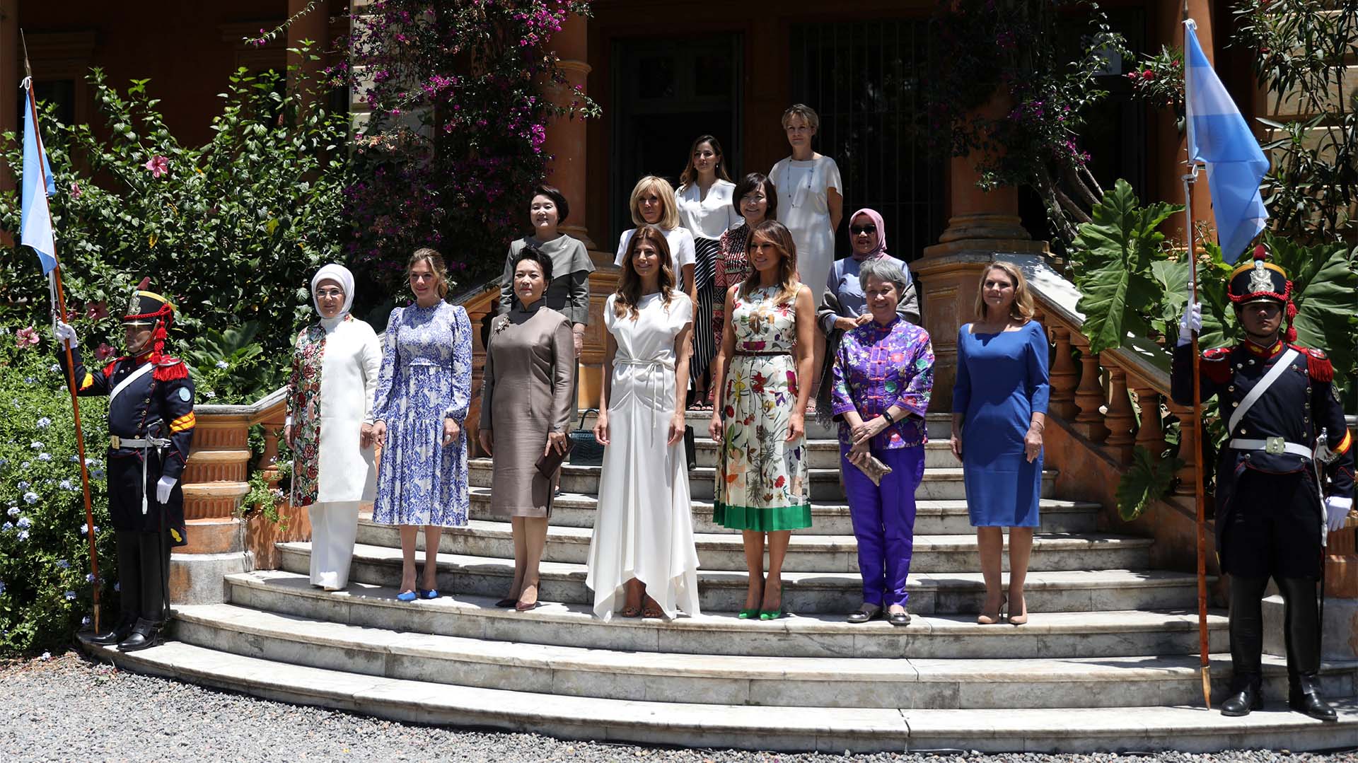 La foto oficial del encuentro de primeras damas (REUTERS/Pilar Olivares)