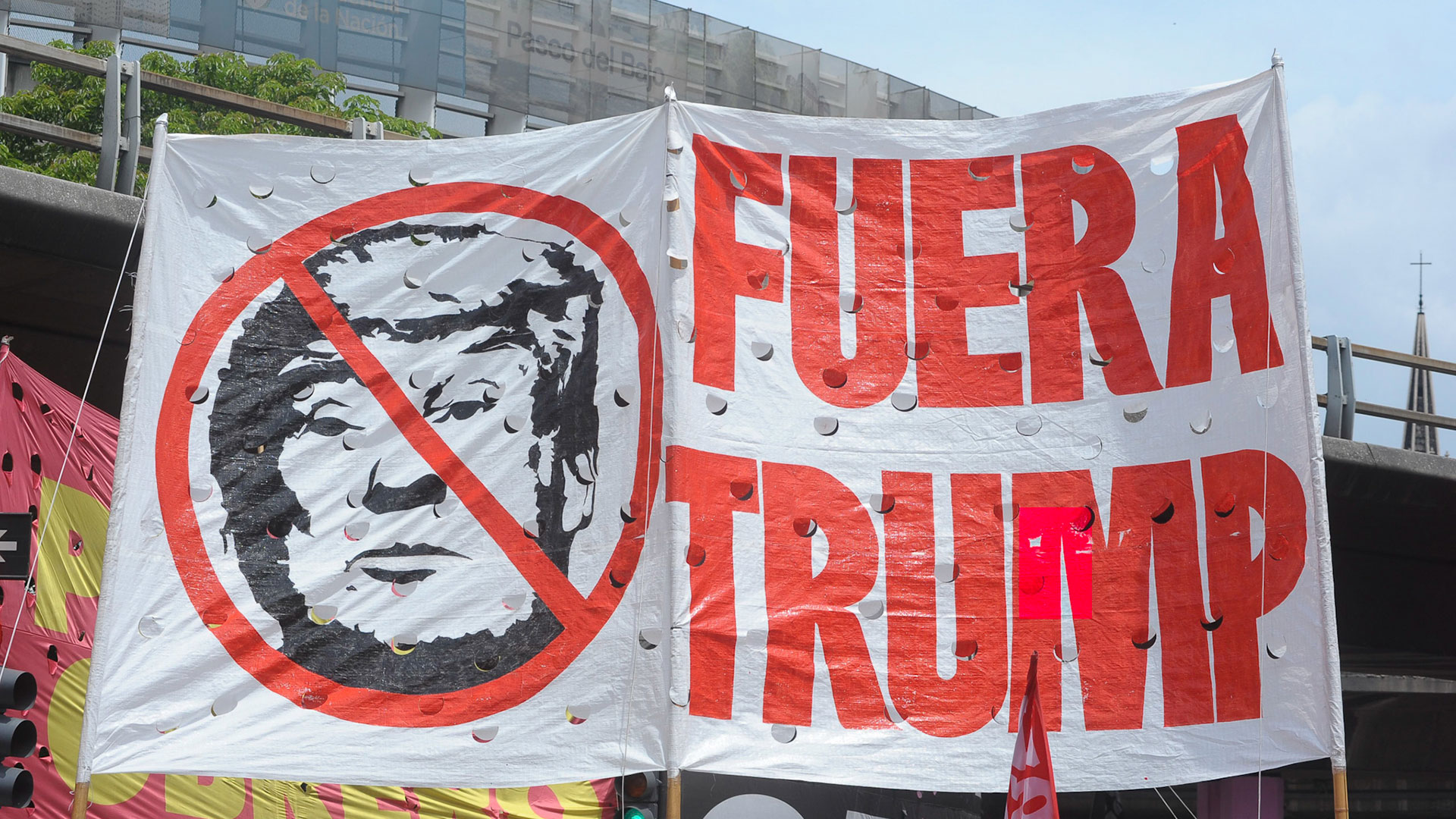 La protesta tuvo una extensión de más de 10 cuadras en la avenida 9 de Julio