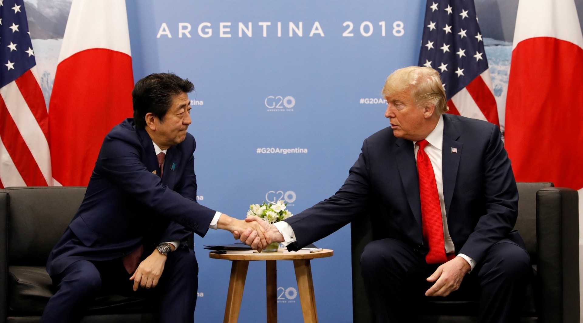 Donald Trump y Shinzo Abe también tuvieron una reunión bilateral