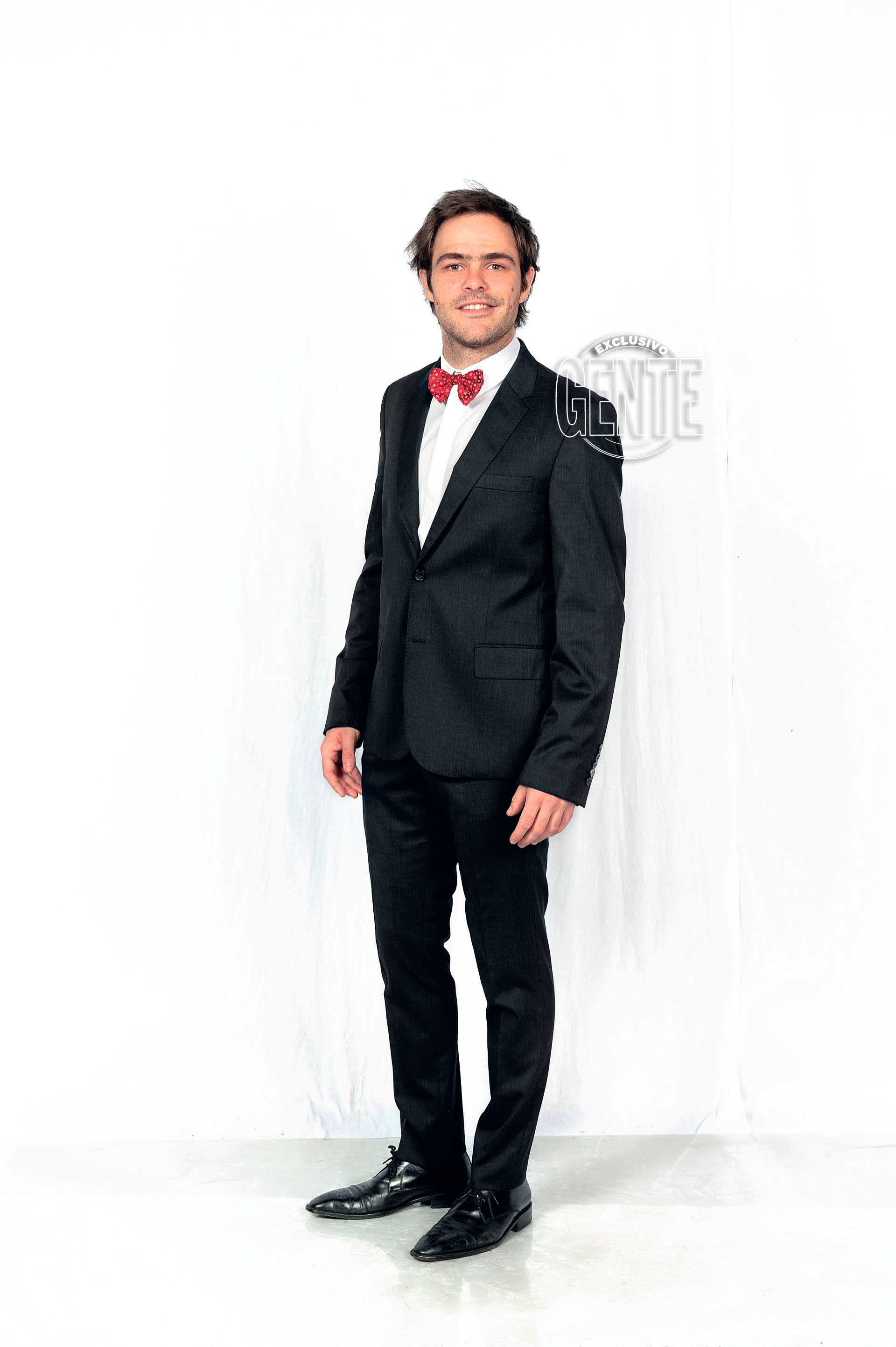 Peter Lanzani: Con look propio.