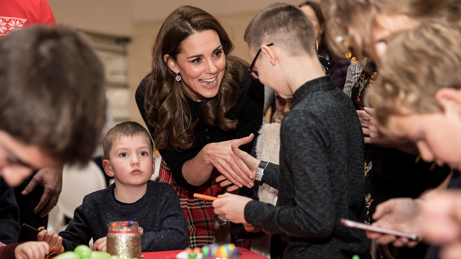 A pesar de los rumores que llevaron a suponer la existencia de una mala relación entre Catalina y Meghan Markle, ambas duquesas pasarán juntas la Navidad junto a sus maridos