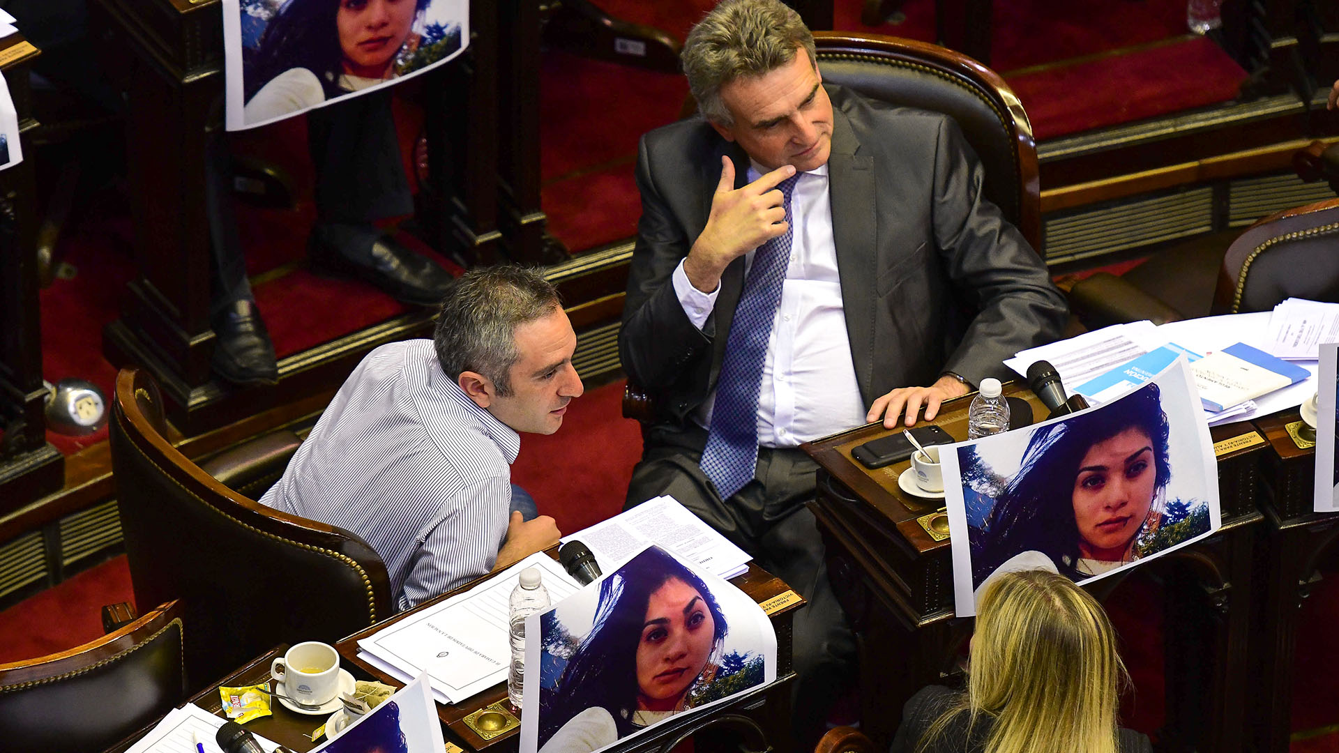Agustín Rossi y Andrés Larroque. La oposición busca marcarle la agenda al Gobierno (Télam)