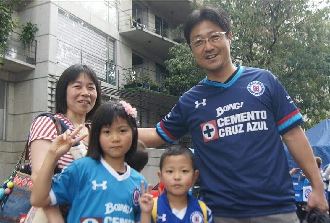 Llegó a México con su familia (Foto: Twitter)