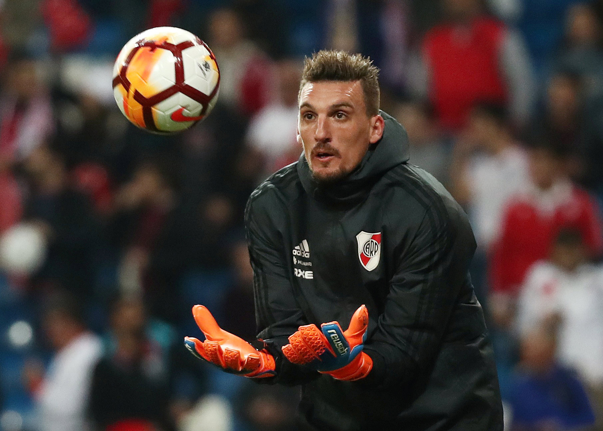 Armani, una fija en el arco de River