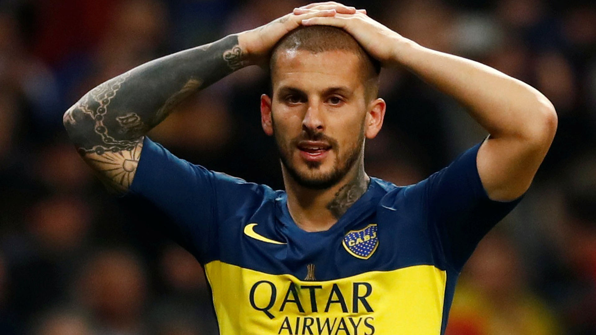 Benedetto no entendía como esa pelota no entró