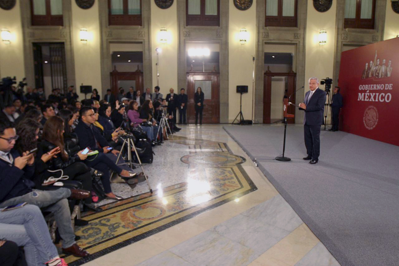 En su conferencia de prensa matutina, López Obrador afirmó que hubo una disminución de los delitos. (Foto: Presidencia de México)