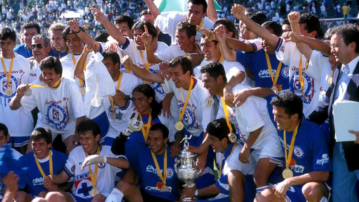 El último título de liga de Cruz Azul fue en 1997 (Foto: Medio Tiempo)