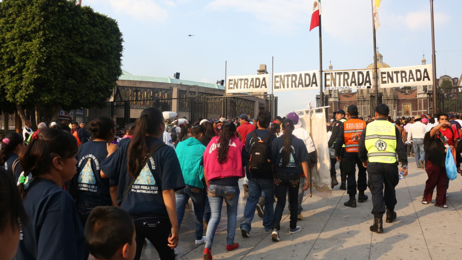 Cada año llegan a la Basílica de Guadalupe millones de peregrinos devotos a la Virgen del Tepeyac (Foto: Infobae México)