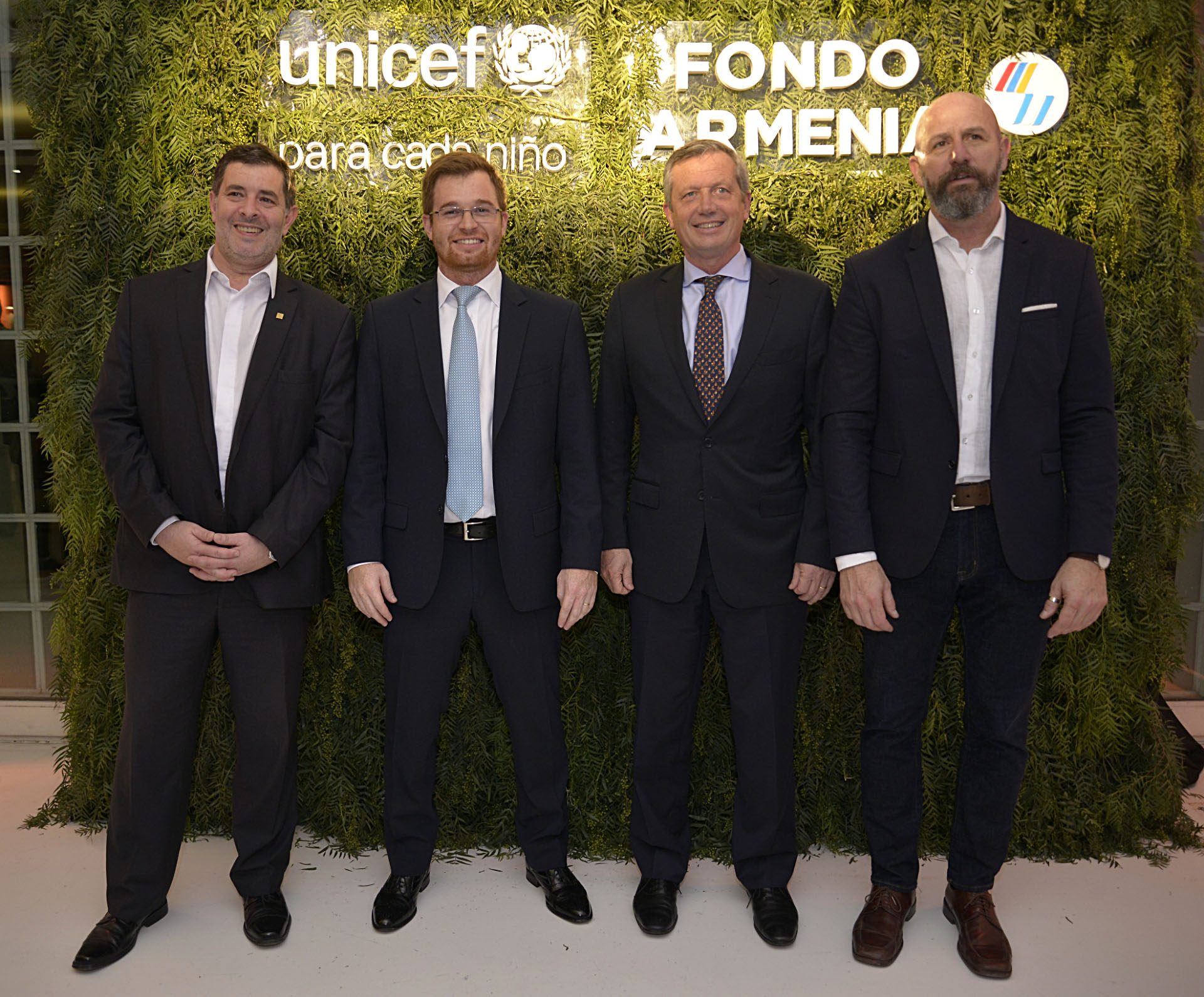 El diputado Hernán Berisso; el diputado Nicolás Massot; el presidente de la Cámara de Diputados, Emilio Monzó; y el diputado Waldo Wolff