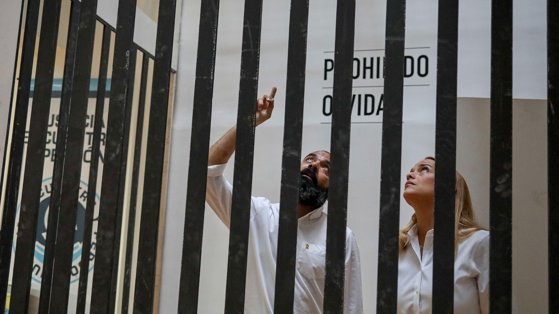 La exposición fue presentada por un grupo de activistas por los derechos humanos junto con el partido Voluntad Popular (EFE)