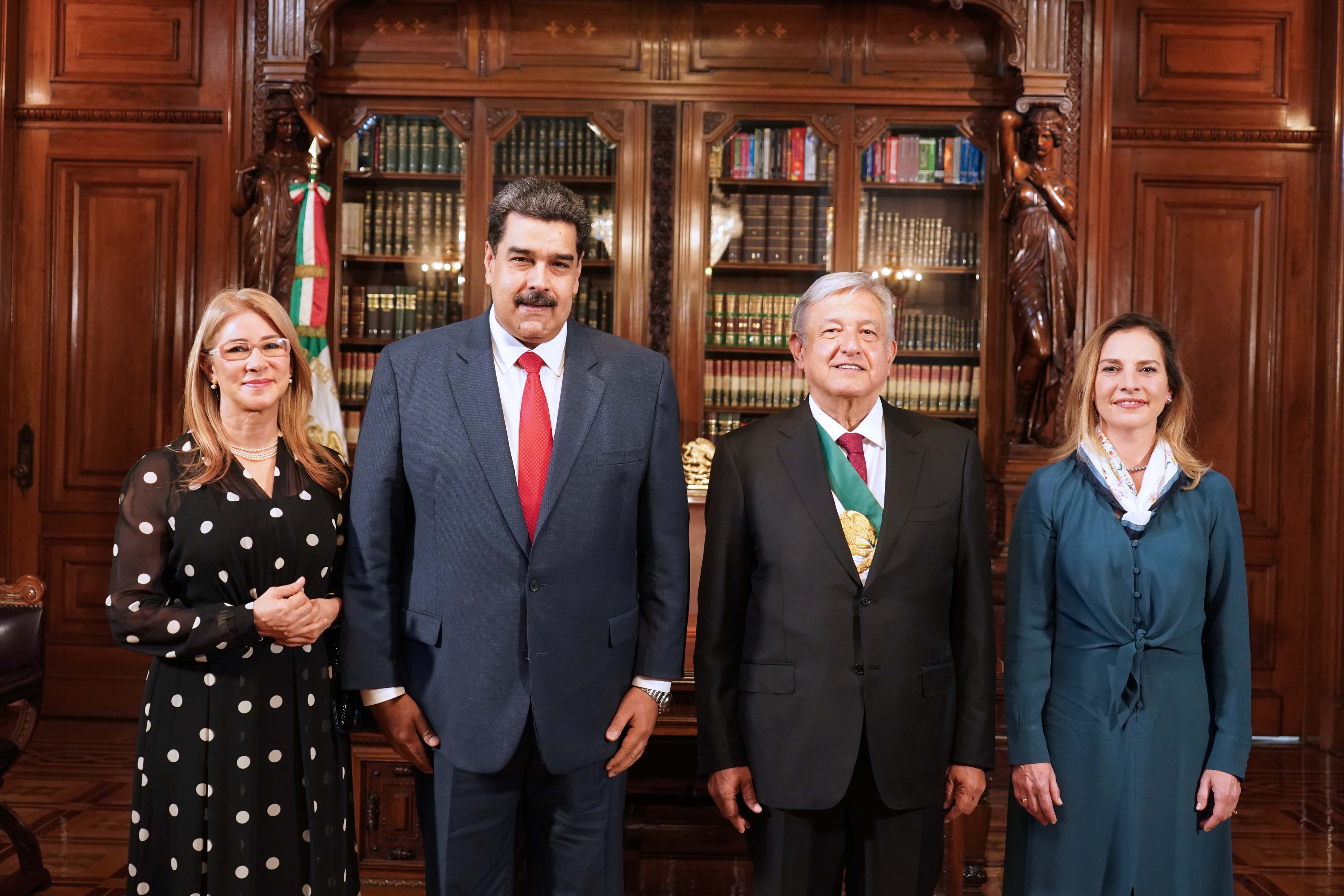 Nicolás Maduro asistió como invitado a la ceremonia en la que López Obrador asumió como presidente (Foto: Presidencia de México)