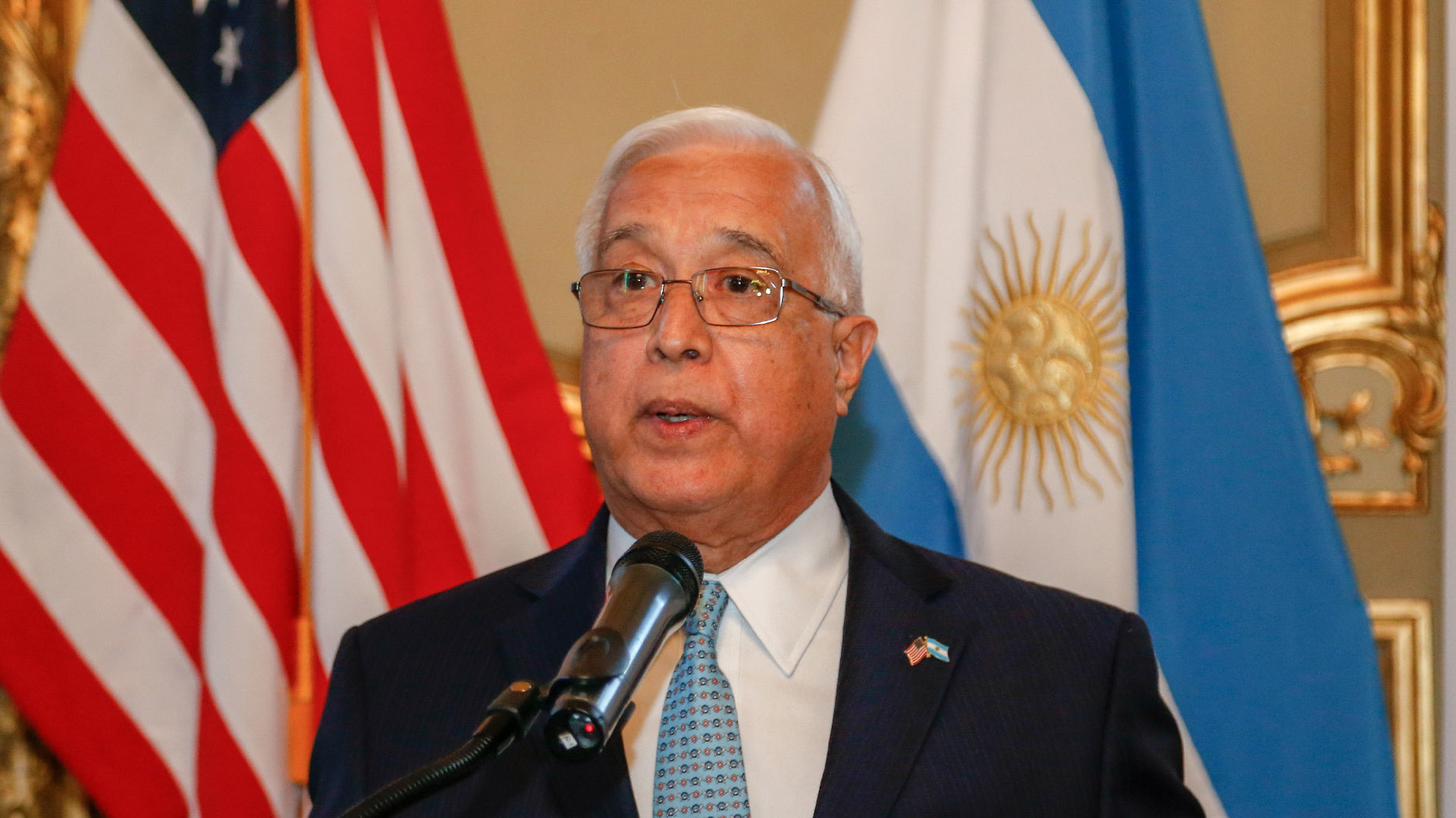El discurso del embajador de los Estados Unidos en la Argentina, Edward C. Prado