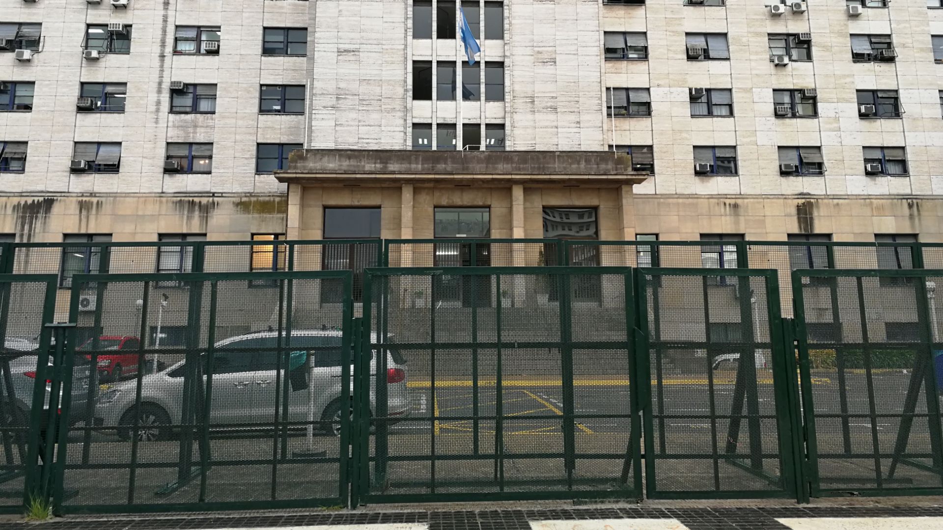 Los ex funcionarios detenidos tenían que declarar en Comodoro Py la próxima semana (foto de archivo: Gustavo Gavotti)
