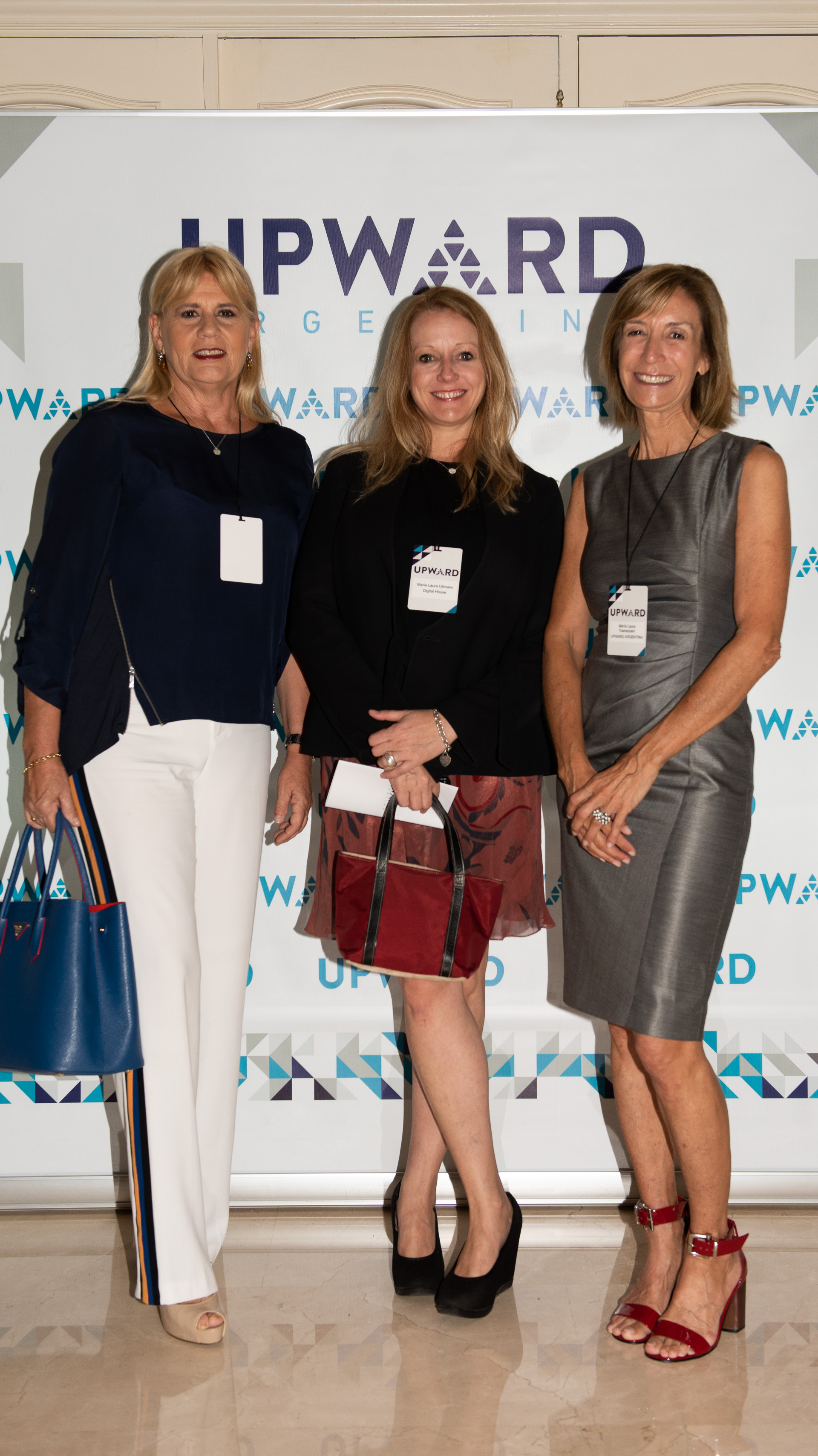 Marcela Losardo (Consejo Asesor UPWARD Argentina), María Laura Ullmann (Directora de Marketing Digital House) y María Laura Tramezzani (UPWARD Argentina)