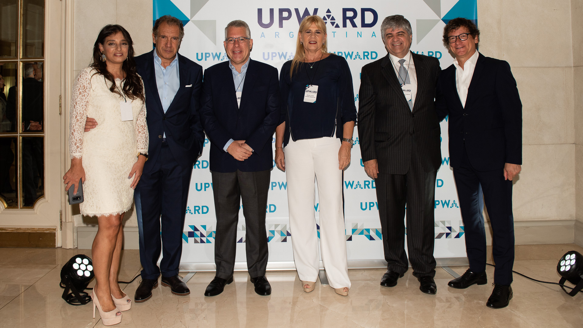 Viviana Zocco, Daniel Hadad (Fundador Grupo Infobae), Sergio Kaufman (presidente Accenture), Marcela Losardo, Miguel Ángel Gutiérrez (Presidente YPF) y Gabriel Martino (CEO HSBC)