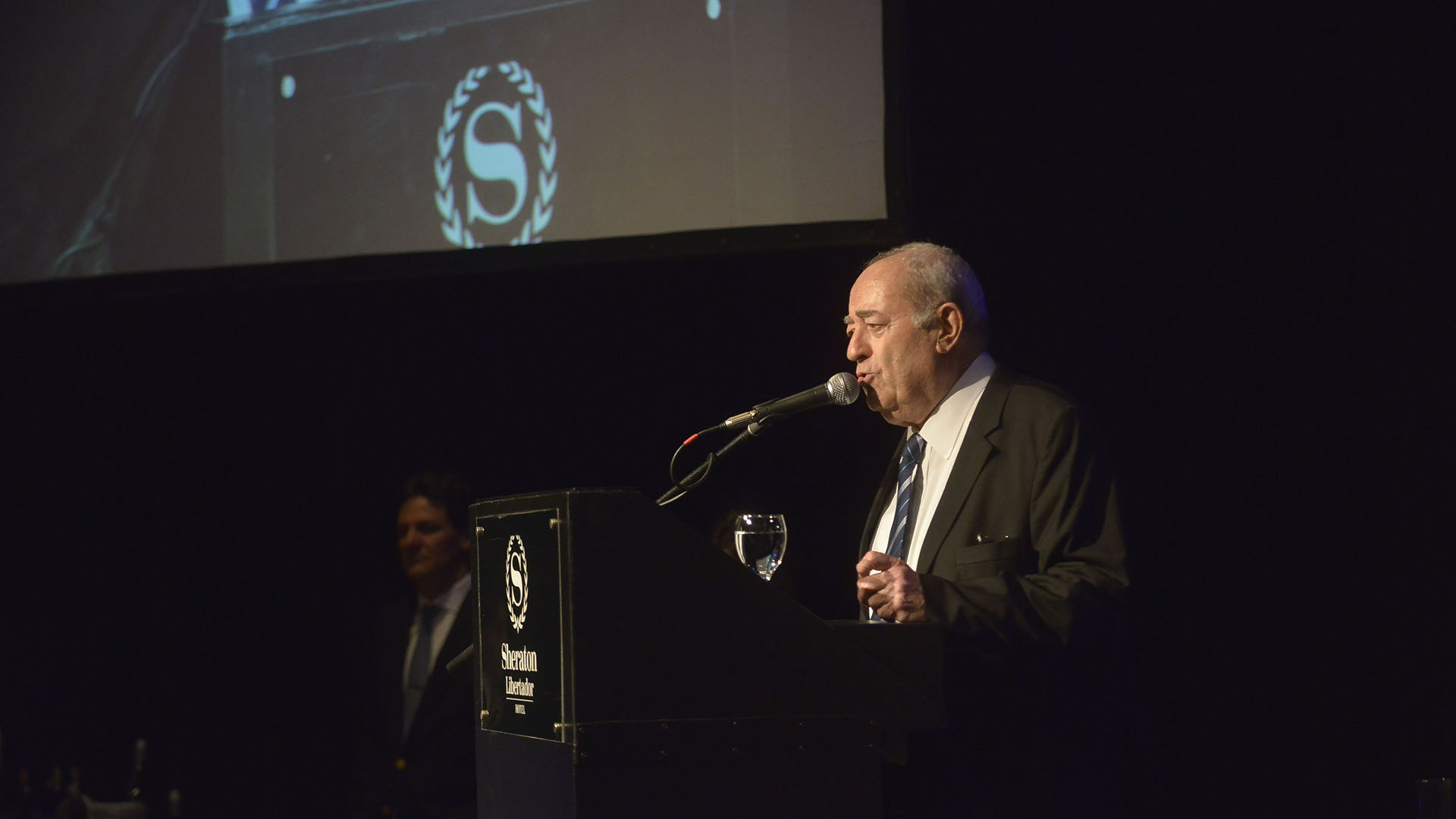 El presidente del Comité de Adepa, Guillermo Ignacio