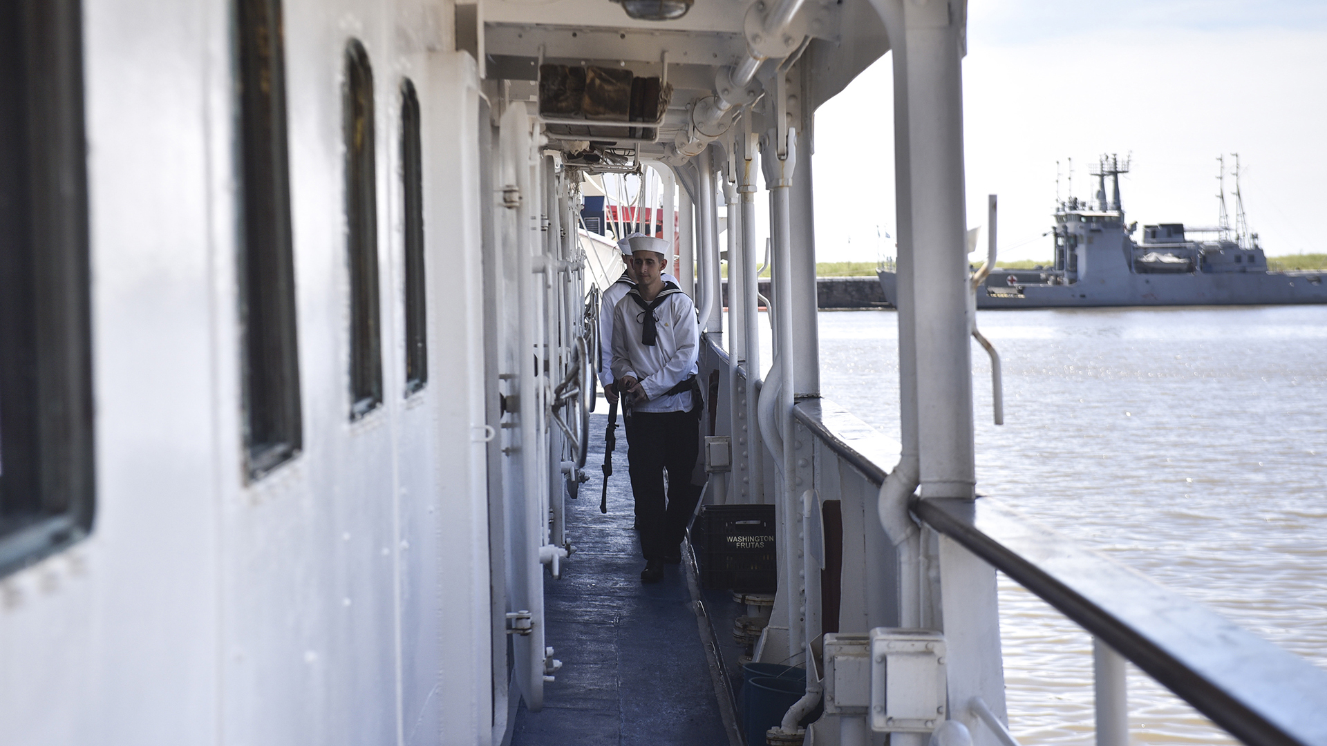 Marineros del “Capitán Miranda” (Guillermo Llamos)