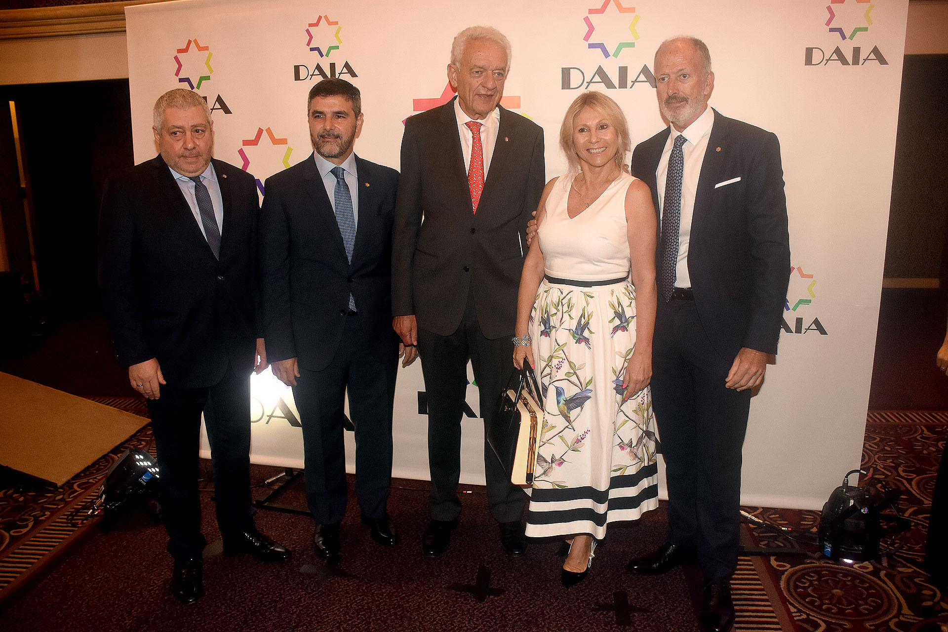 Las nuevas autoridades de la DAIA junto a la abogada Ana Rosenfeld