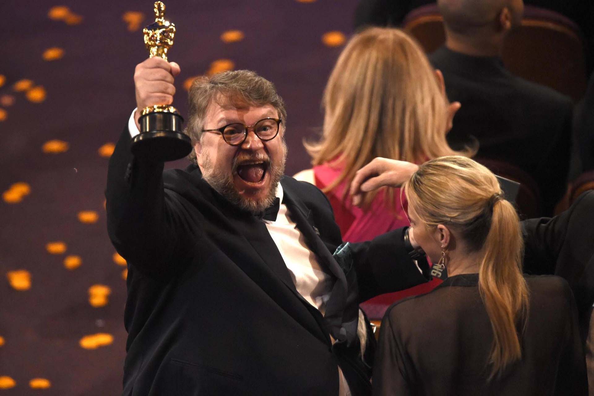 Guillermo del Toro gana el Oscar a mejor director de cine por la película “La forma del agua” el 4 de marzo