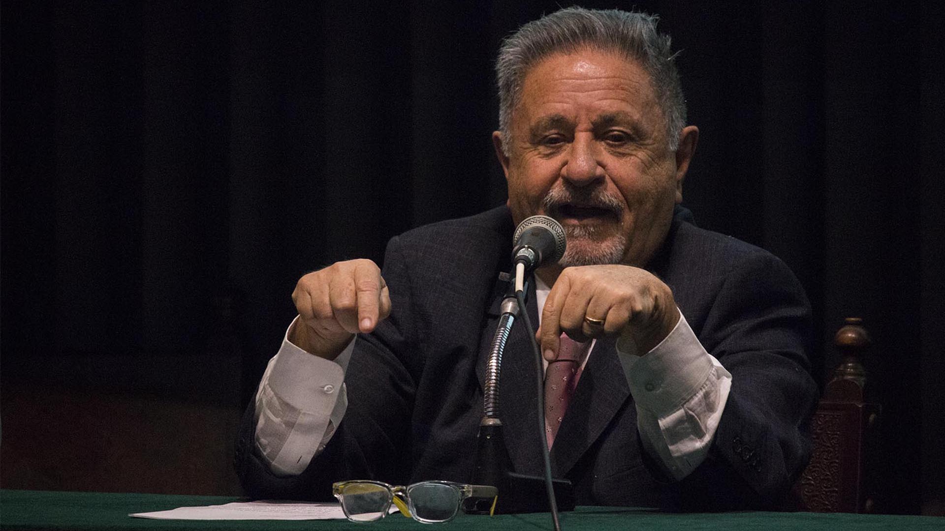 Eduardo Duhalde (Maria Eugenia Salgado)