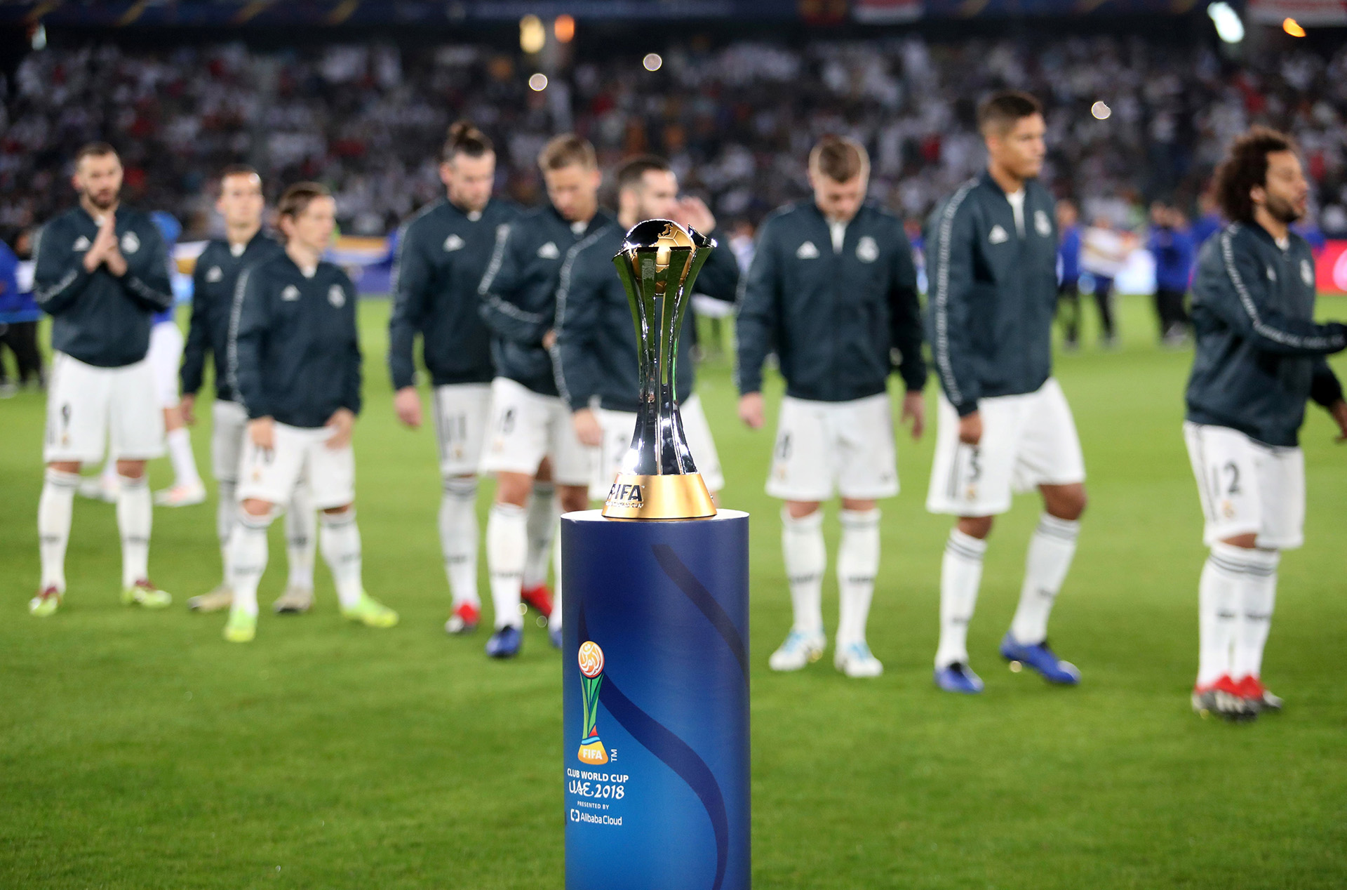 Modric regresó a su versión de líder y el fútbol premio la irrupción de Llorente con un golazo.