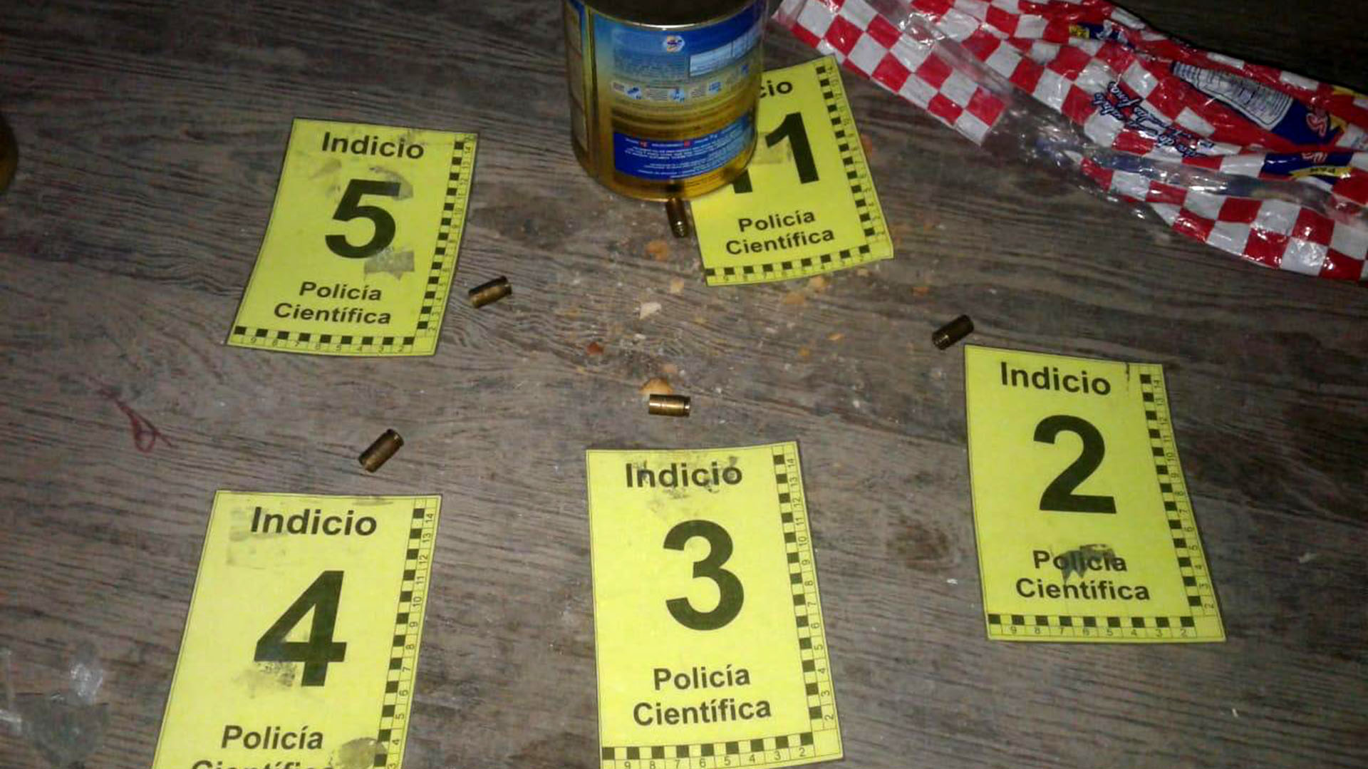 Las vainas servidas en el lugar